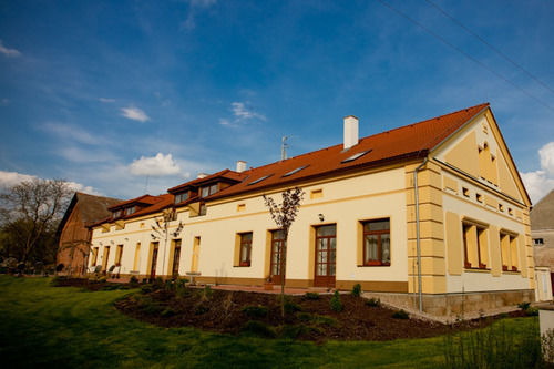Pension Smetanuv Statek Hradec Králové المظهر الخارجي الصورة
